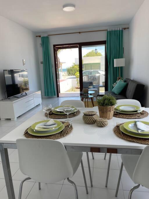 Casa Mesana Nuevo Apartamento En La Playa Con Aire Acondicionado Playa Honda  Exteriér fotografie